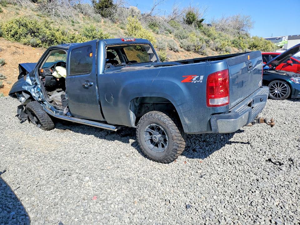 49087976 :رقم المزاد ، 1GTHK23677F509664 vin ، 2007 Gmc Sierra مزاد بيع