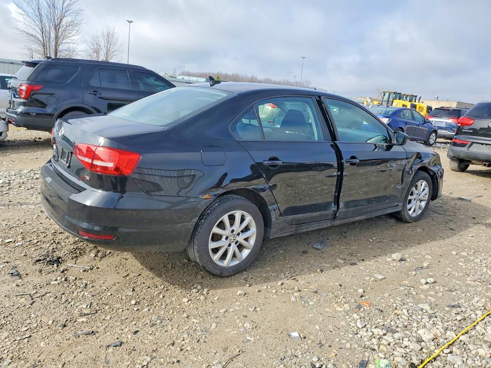 49562156 :رقم المزاد ، 3VWD17AJXFM355453 vin ، 2015 Volkswagen Jetta مزاد بيع