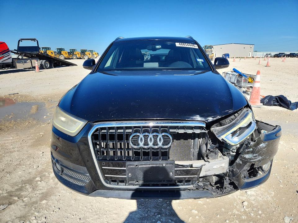 Продажа на аукционе авто 2015 Audi Q3, vin: WA1GFCFS9FR007700, номер лота: 48854446