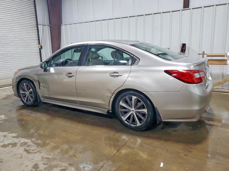 51239686 :رقم المزاد ، 4S3BNAL64F3010862 vin ، 2015 Subaru Legacy مزاد بيع