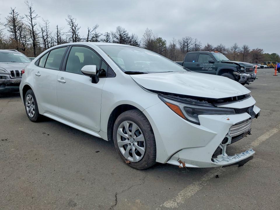 2025 Toyota Corolla Hybrid მანქანა იყიდება აუქციონზე, vin: JTDBCMFE9S3071015, აუქციონის ნომერი: 51955576