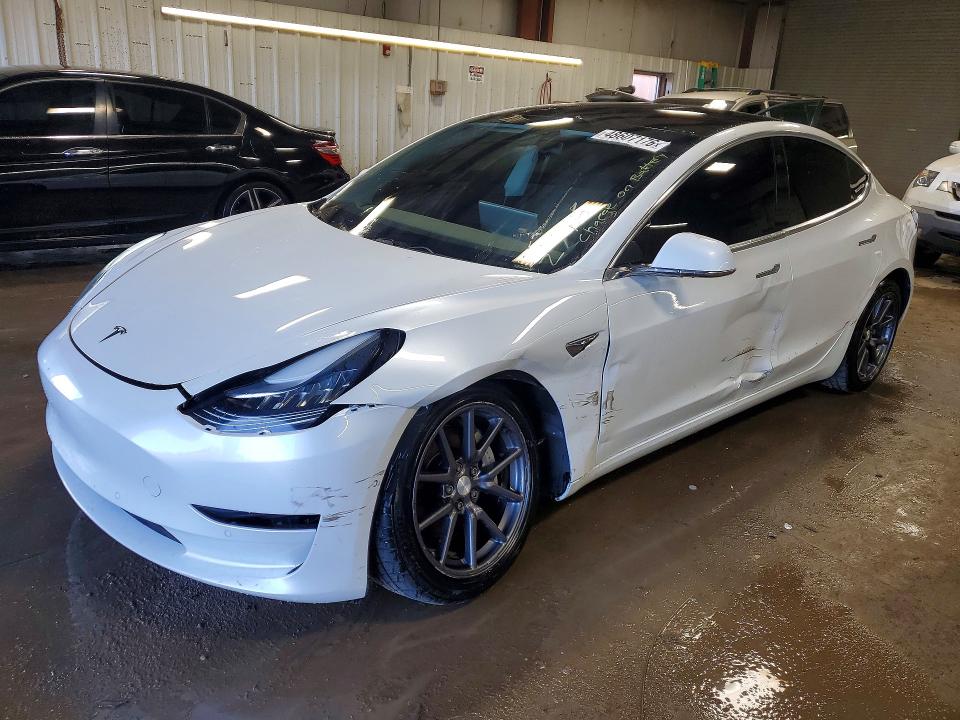 48607176 :رقم المزاد ، 5YJ3E1EA3KF412004 vin ، 2019 Tesla Model 3 مزاد بيع