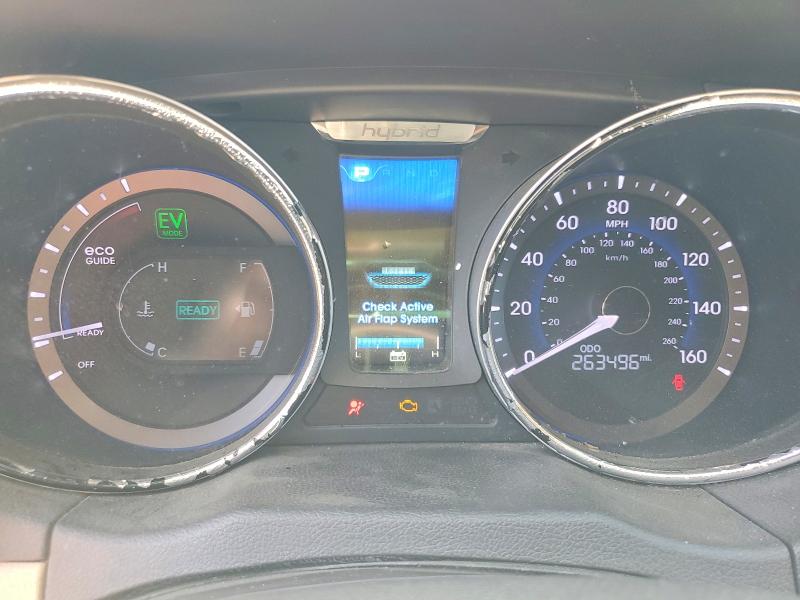 2015 Hyundai Sonata Hybrid მანქანა იყიდება აუქციონზე, vin: KMHEC4A48FA135571, აუქციონის ნომერი: 51637286