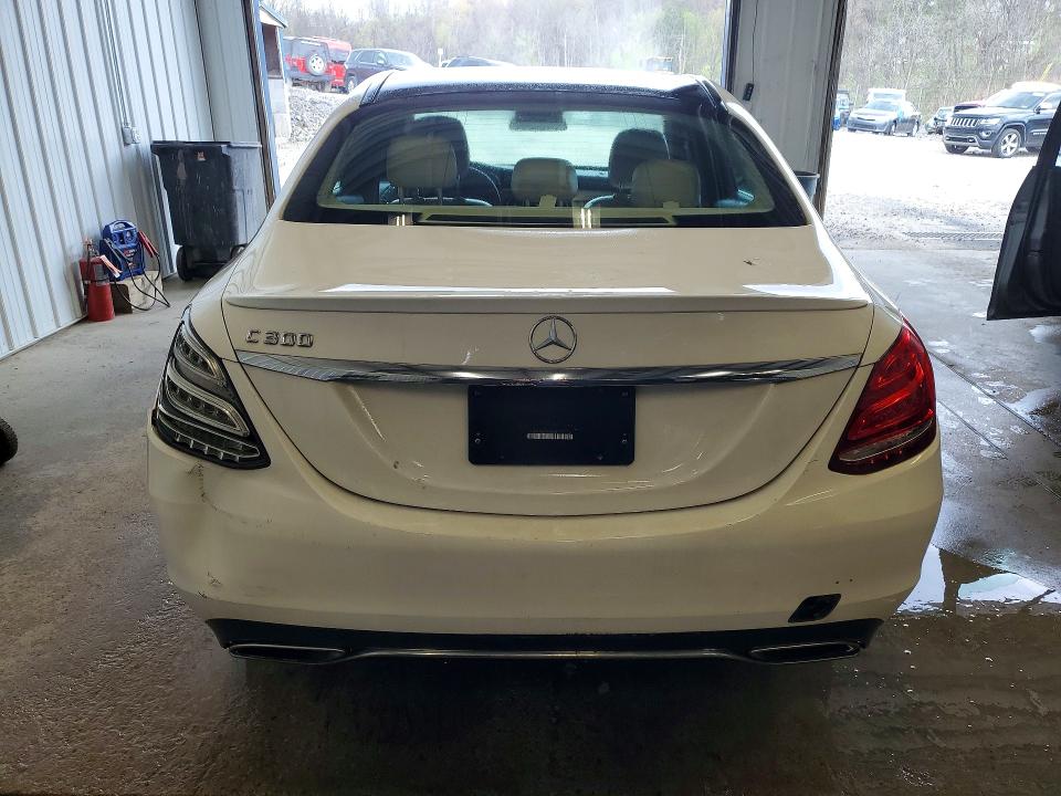 Продажа на аукционе авто 2016 Mercedes-benz C, vin: 55SWF4JB4GU149425, номер лота: 49944966