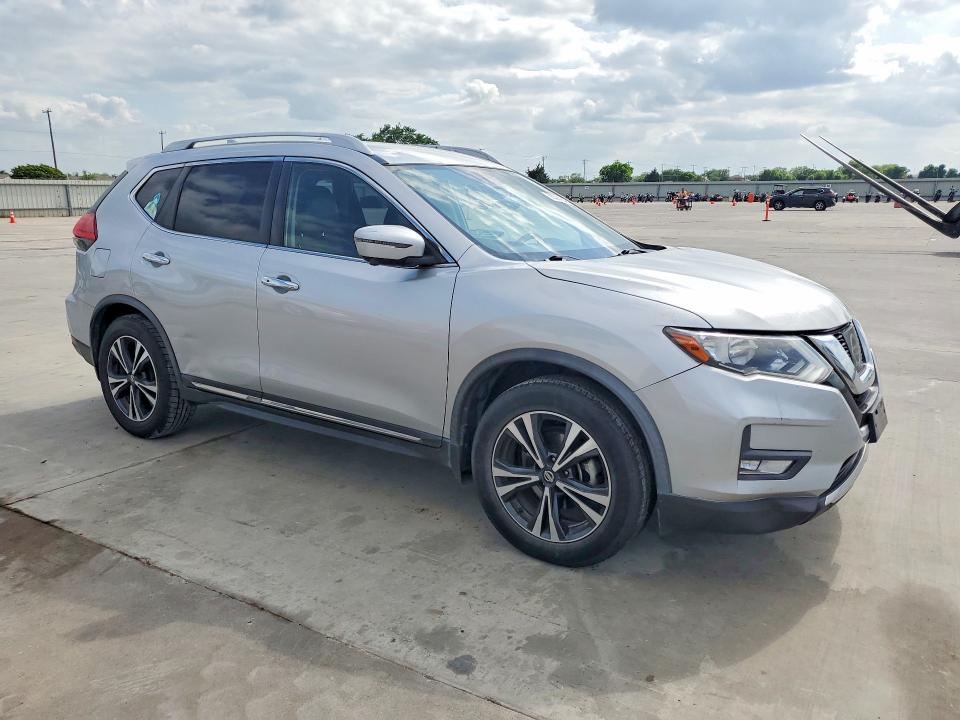 Продажа на аукционе авто 2017 Nissan Rogue, vin: JN8AT2MT7HW403692, номер лота: 50304326
