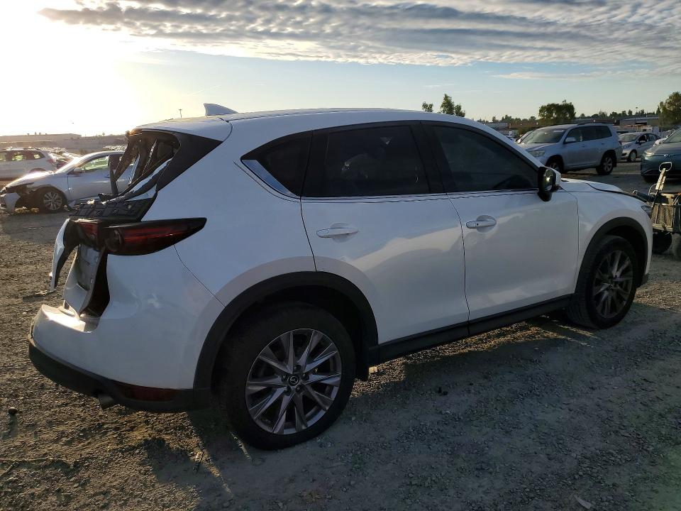 48866256 :رقم المزاد ، JM3KFBDM6K0690587 vin ، 2019 Mazda Cx-5 مزاد بيع