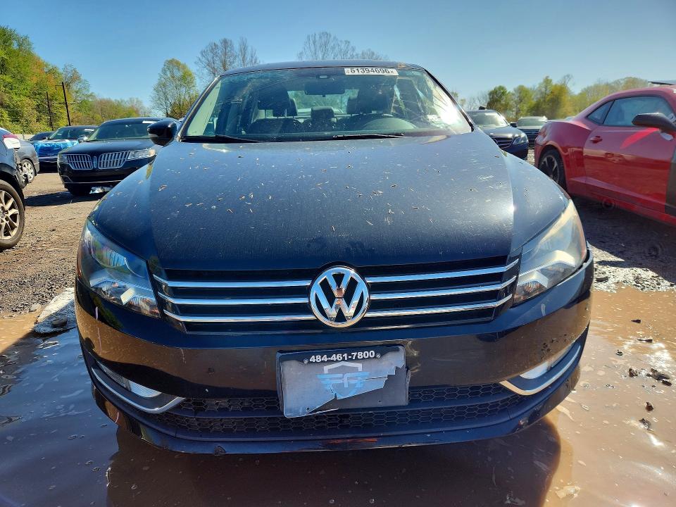 Продажа на аукционе авто 2015 Volkswagen Passat, vin: 1VWBT7A32FC059847, номер лота: 51394696