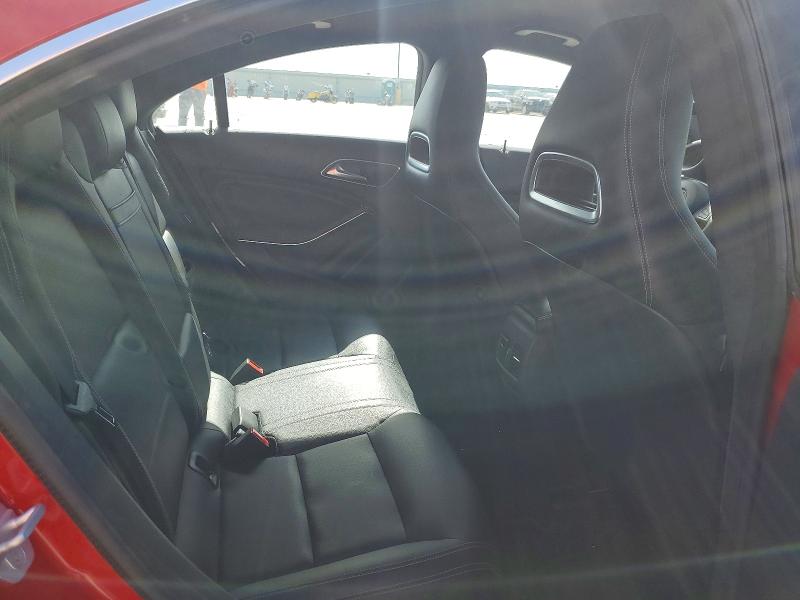 48484906 :رقم المزاد ، WDDSJ4EB6HN424553 vin ، 2017 Mercedes-benz Cla مزاد بيع