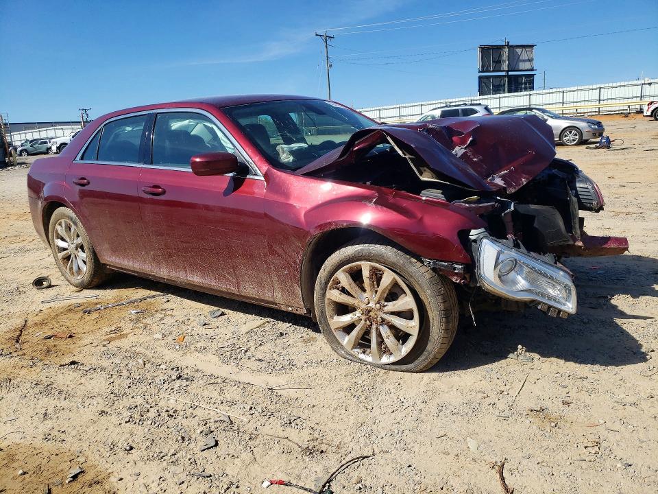 2016 Chrysler 300 მანქანა იყიდება აუქციონზე, vin: 2C3CCARG3GH311541, აუქციონის ნომერი: 49493616