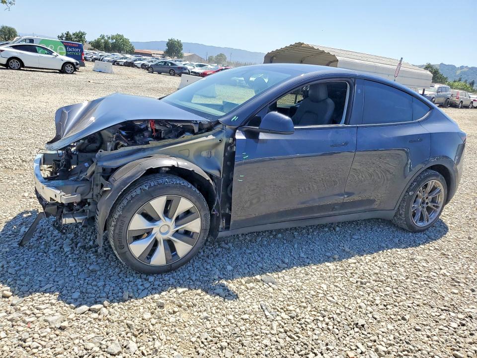51889086 :رقم المزاد ، 7SAYGAEE3RF993584 vin ، 2024 Tesla Model Y مزاد بيع