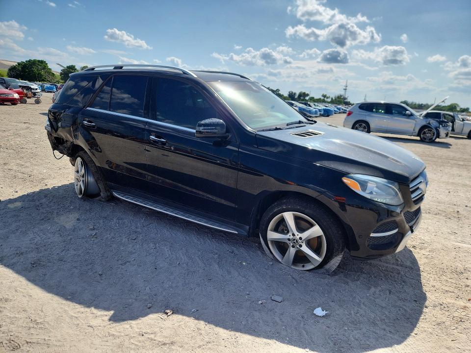 Продажа на аукционе авто 2018 Mercedes-benz Gle, vin: 4JGDA5HB0JB008733, номер лота: 51296526