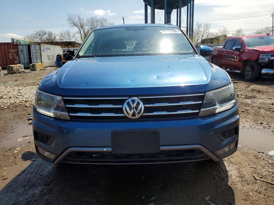 Продаж на аукціоні авто 2018 Volkswagen Tiguan, vin: 3VV2B7AX2JM029118, номер лоту: 49742496