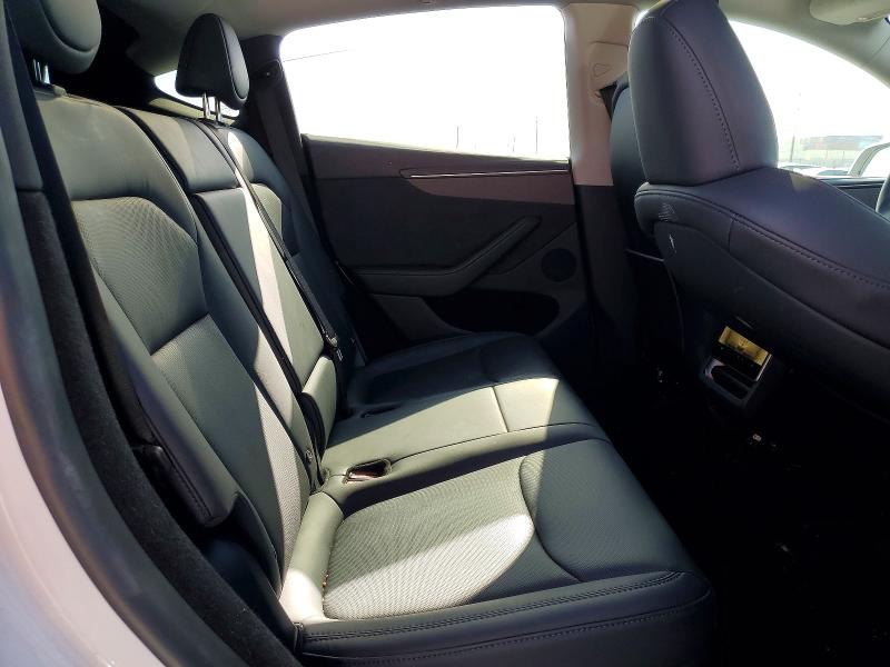 50635676 :رقم المزاد ، 7SAYGDED8TF397015 vin ، 2026 Tesla Model Y مزاد بيع
