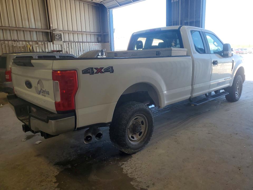 Продажа на аукционе авто 2017 Ford F350, vin: 1FT8X3BT6HEB22870, номер лота: 48216106
