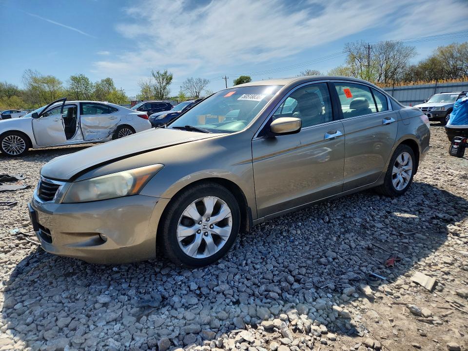 50518836 :رقم المزاد ، 1HGCP36828A054186 vin ، 2008 Honda Accord مزاد بيع