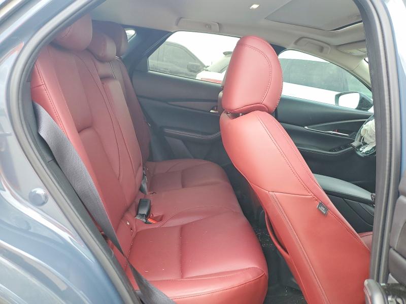 47993936 :رقم المزاد ، 3MVDMBCM8SM818283 vin ، 2025 Mazda Cx-30 مزاد بيع