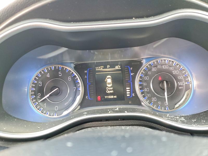 Продажа на аукционе авто 2015 Chrysler 200, vin: 1C3CCCAB1FN701930, номер лота: 49182456
