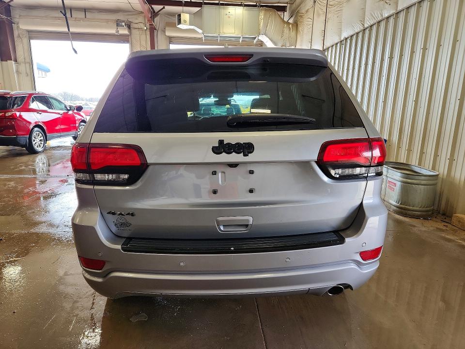 Продаж на аукціоні авто 2017 Jeep Grand Cherokee, vin: 1C4RJFAG9HC961922, номер лоту: 49652316