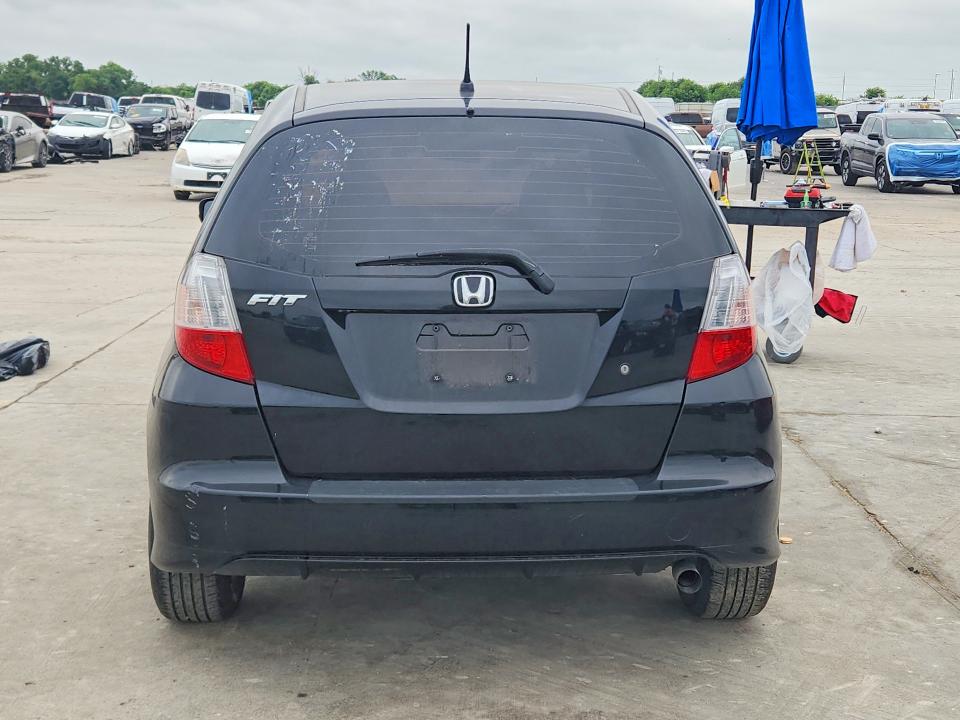 51015356 :رقم المزاد ، JHMGE8H23AS006366 vin ، 2010 Honda Fit مزاد بيع