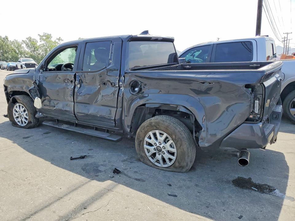 2025 Toyota Tacoma მანქანა იყიდება აუქციონზე, vin: 3TMLB5JN2SM138220, აუქციონის ნომერი: 49425836