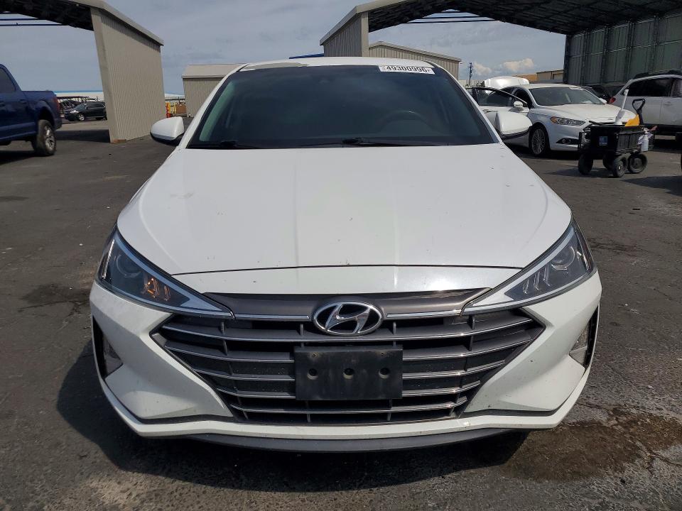 49300996 :رقم المزاد ، 5NPD84LF2LH560434 vin ، 2020 Hyundai Elantra مزاد بيع