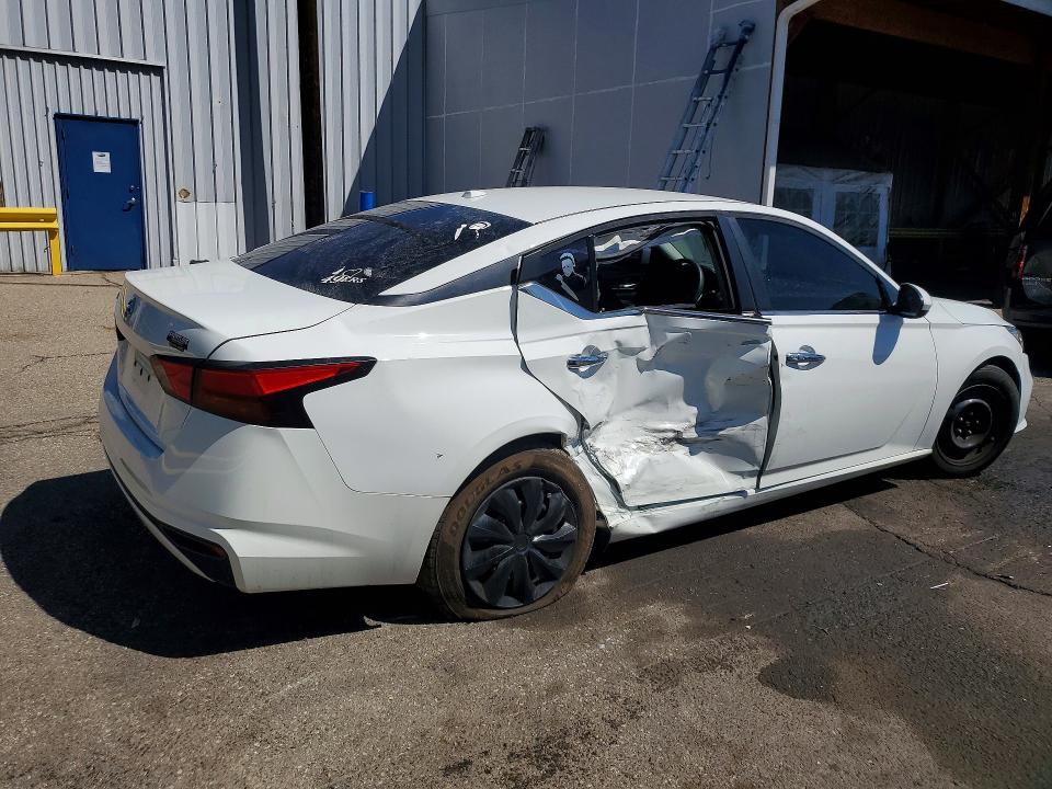 Продажа на аукционе авто 2019 Nissan Altima, vin: 1N4BL4BV2KC259001, номер лота: 49825546
