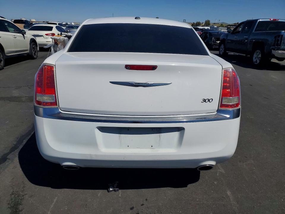 50282046 :رقم المزاد ، 2C3CCAAG3EH382618 vin ، 2014 Chrysler 300 مزاد بيع