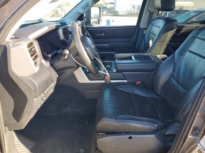 Продажа на аукционе авто 2022 Toyota Tundra, vin: 5TFLA5EC9NX009160, номер лота: 48325776