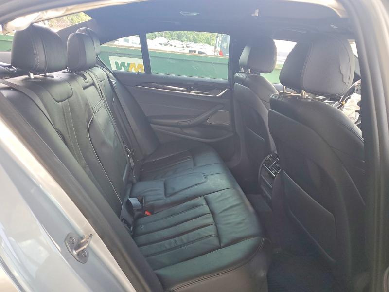 51145986 :رقم المزاد ، WBAJE5C53JWA94299 vin ، 2018 Bmw 540 مزاد بيع