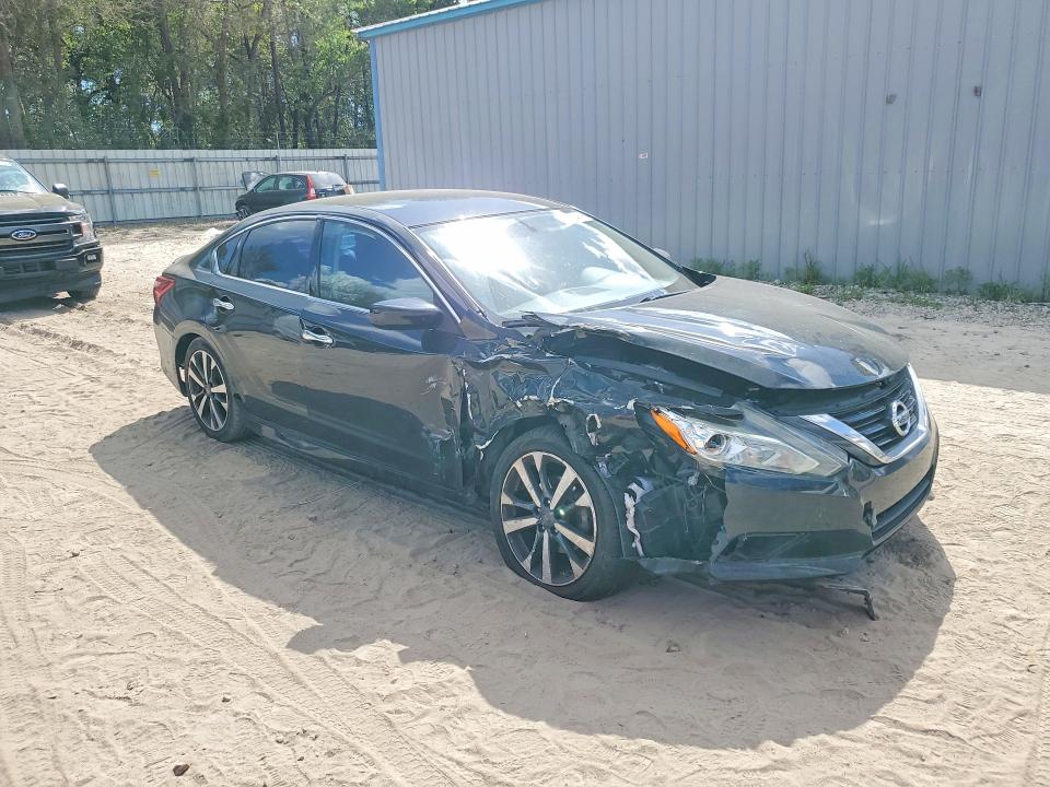 49794076 :رقم المزاد ، 1N4BL3AP0HC195322 vin ، 2017 Nissan Altima مزاد بيع
