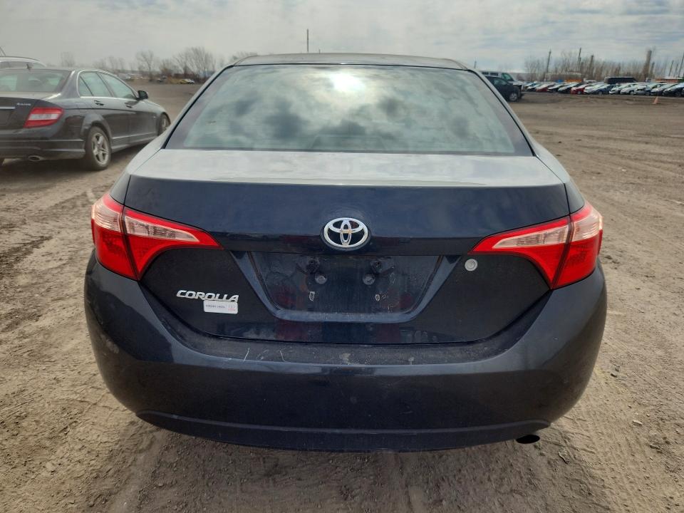 50700426 :رقم المزاد ، 2T1BURHE6JC077190 vin ، 2018 Toyota Corolla مزاد بيع