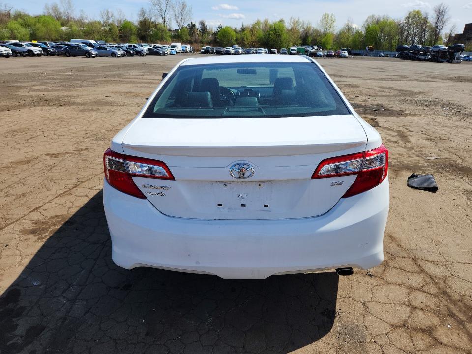 2014 Toyota Camry მანქანა იყიდება აუქციონზე, vin: 4T1BF1FKXEU758008, აუქციონის ნომერი: 50796036