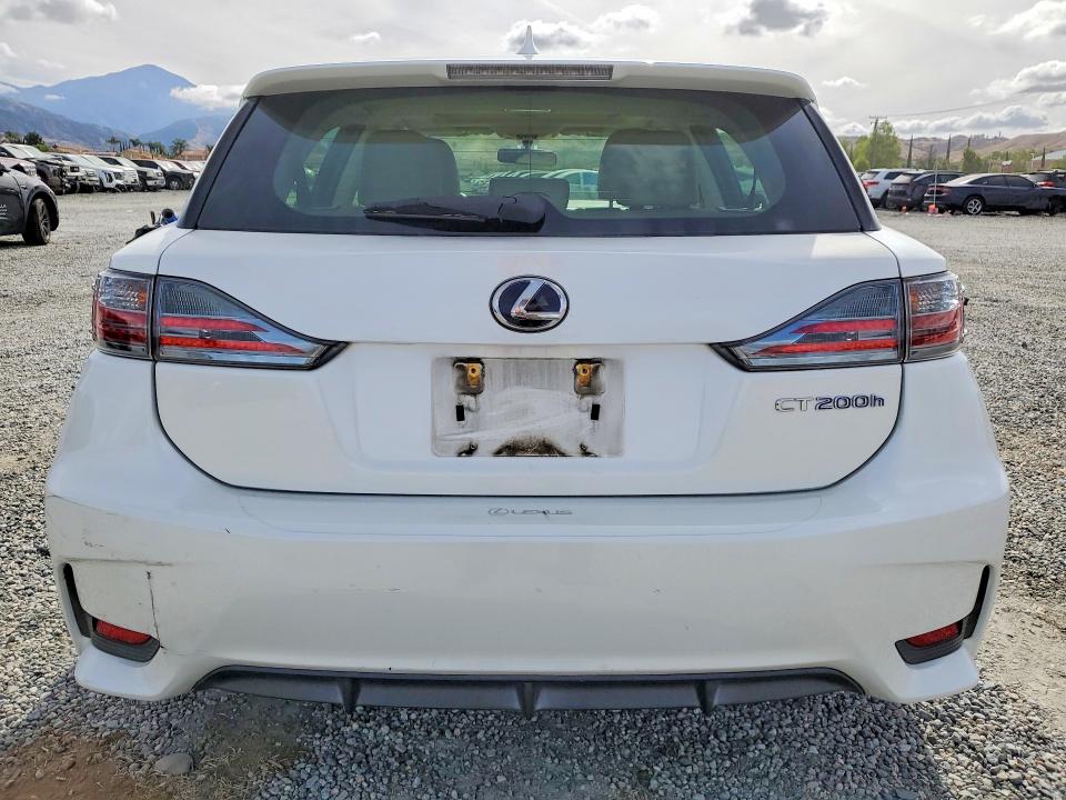 50940846 :رقم المزاد ، JTHKD5BH4E2195690 vin ، 2014 Lexus Ct مزاد بيع