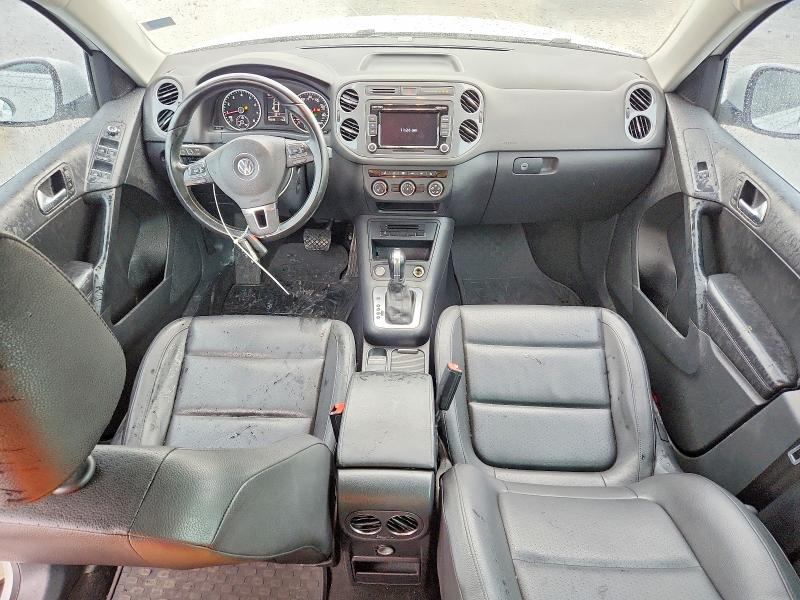 2015 Volkswagen Tiguan მანქანა იყიდება აუქციონზე, vin: WVGAV7AX8FW598611, აუქციონის ნომერი: 52057156