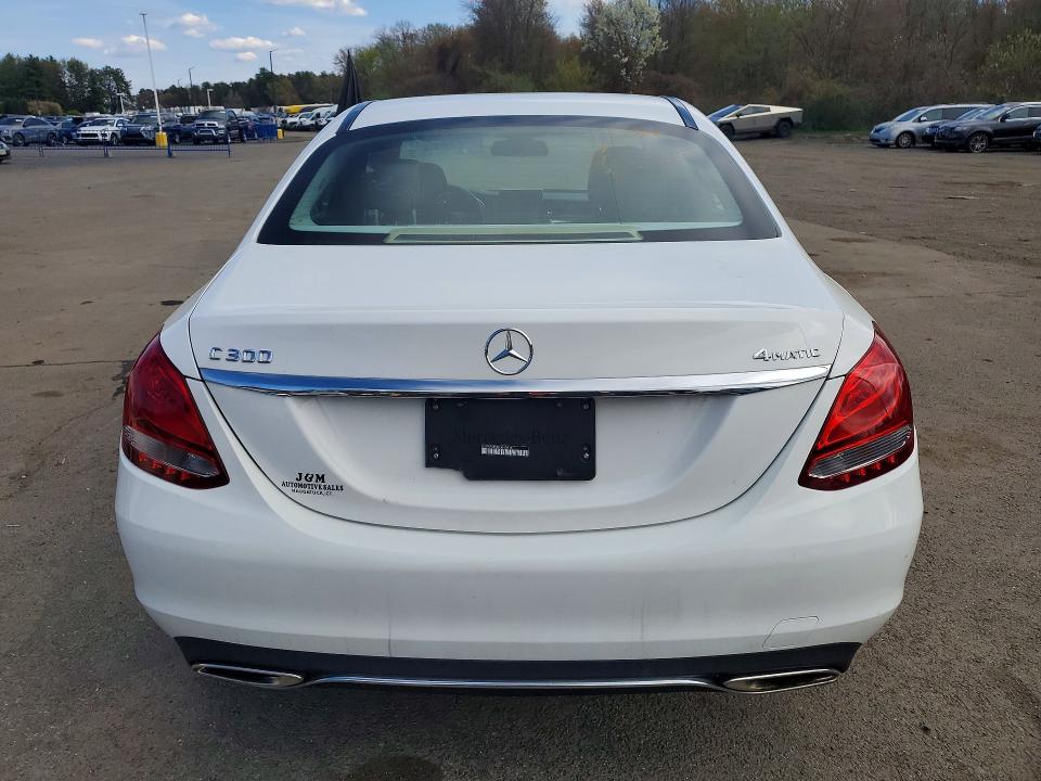 50284766 :رقم المزاد ، 55SWF4KB8FU040916 vin ، 2015 Mercedes-benz C مزاد بيع