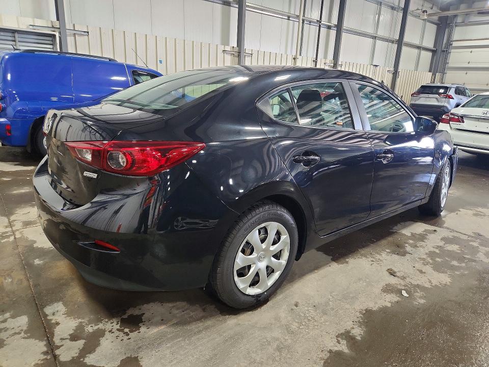 2017 Mazda 3 მანქანა იყიდება აუქციონზე, vin: 3MZBN1U72HM104356, აუქციონის ნომერი: 51374026
