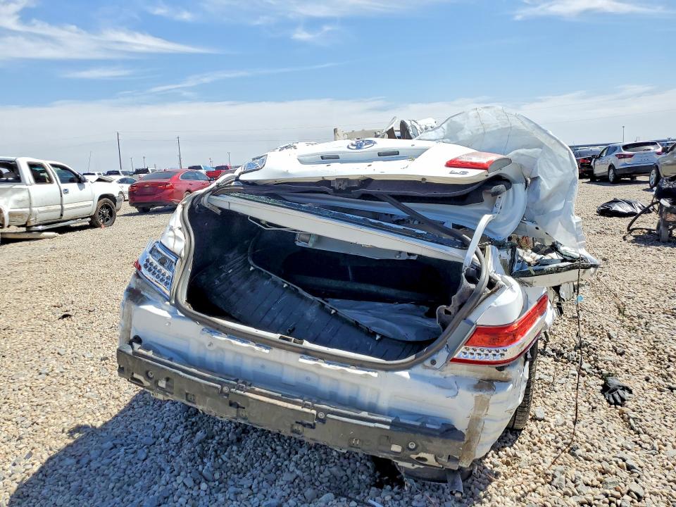 51618366 :رقم المزاد ، 4T4BF3EK4BR157384 vin ، 2011 Toyota Camry مزاد بيع