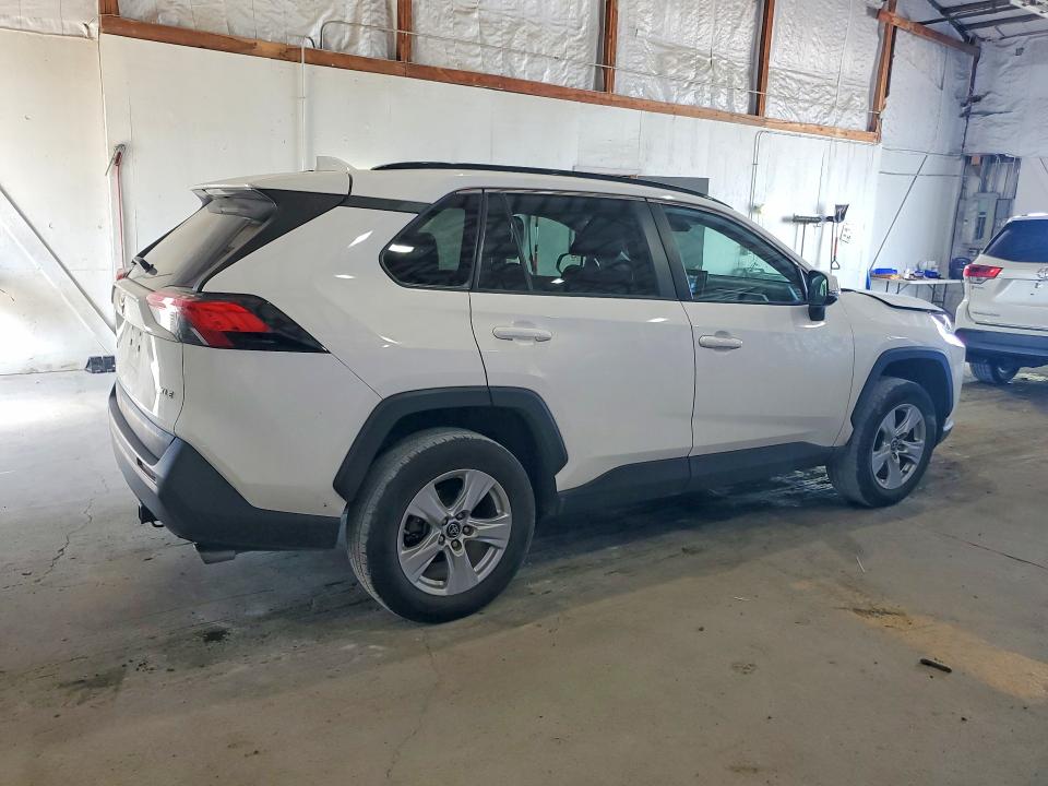 Aukcja sprzedaży 2019 Toyota Rav4, vin: 2T3W1RFV2KW015032, numer aukcji: 50195016