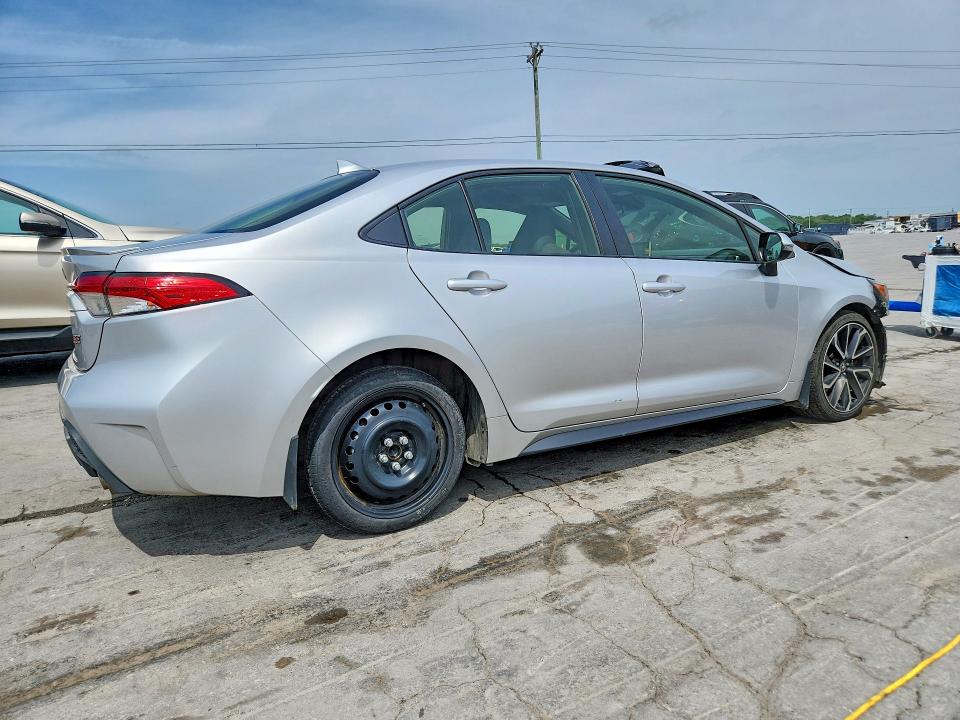 51451446 :رقم المزاد ، JTDS4RCE9LJ009092 vin ، 2020 Toyota Corolla مزاد بيع