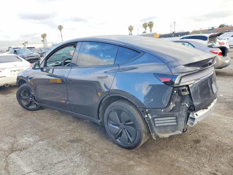 Продажа на аукционе авто 2026 Tesla Model Y, vin: 7SAYGDED0TF452024, номер лота: 51100286