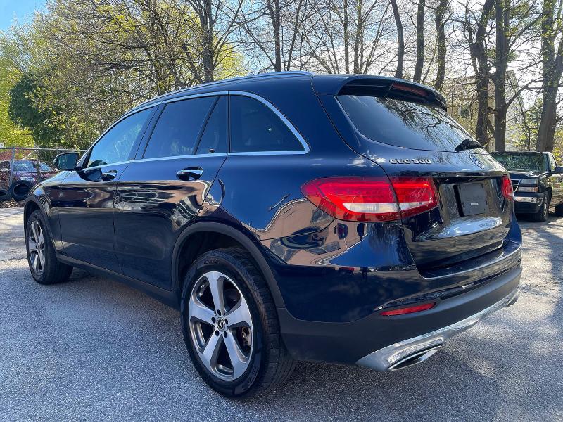 50997126 :رقم المزاد ، WDC0G4KB9KV185683 vin ، 2019 Mercedes-benz Glc مزاد بيع