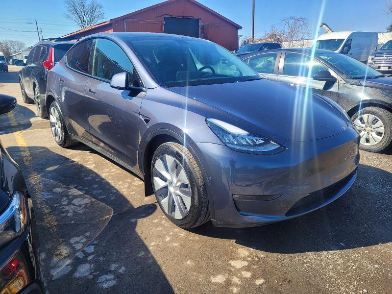 49428826 :رقم المزاد ، 7SAYGDEE8NF571970 vin ، 2022 Tesla Model Y مزاد بيع