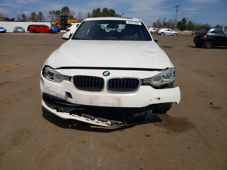 2018 Bmw 330 მანქანა იყიდება აუქციონზე, vin: WBA8D9C56JEB35832, აუქციონის ნომერი: 49724406