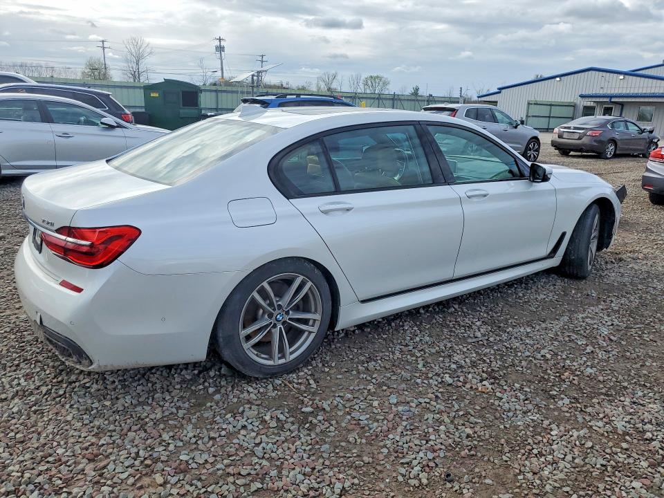 51978056 :رقم المزاد ، WBA7F2C56GG415516 vin ، 2016 Bmw 750 مزاد بيع
