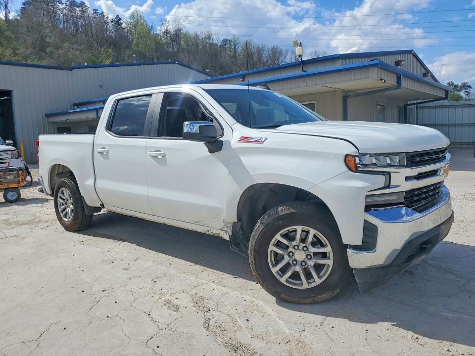Продажа на аукционе авто 2021 Chevrolet Silverado, vin: 1GCUYDED2MZ232596, номер лота: 47320496
