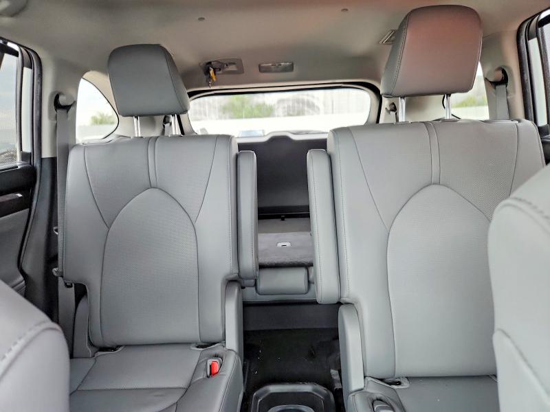 48979816 :رقم المزاد ، 5TDXBRCH6PS574558 vin ، 2023 Toyota Highlander Hybrid مزاد بيع