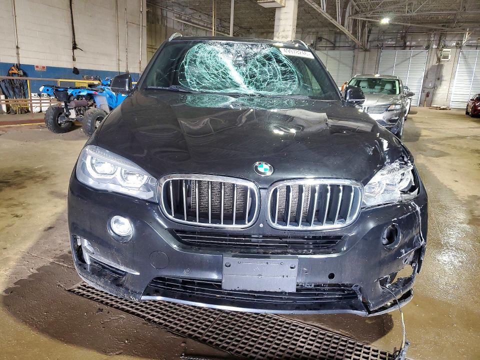 49978246 :رقم المزاد ، 5UXKR0C50JL072885 vin ، 2018 Bmw X5 مزاد بيع
