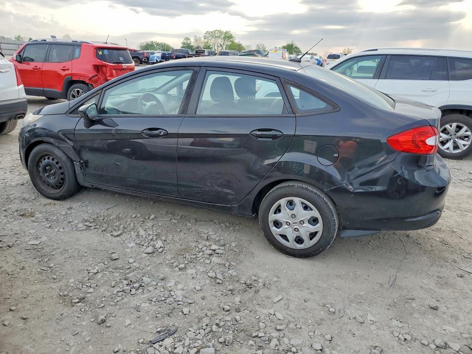 2013 Ford Fiesta მანქანა იყიდება აუქციონზე, vin: 3FADP4AJ8DM175584, აუქციონის ნომერი: 48927826