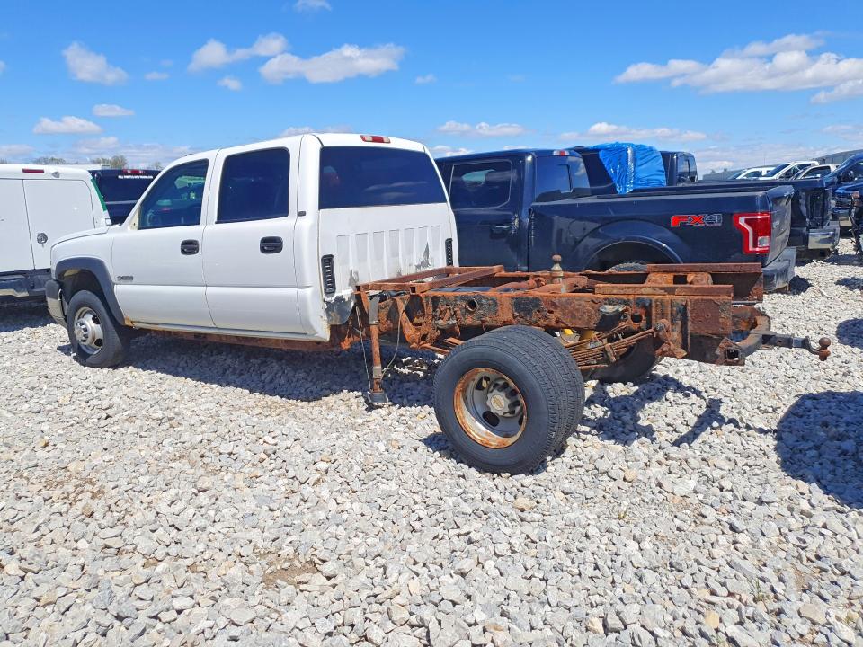 2003 Chevrolet Silverado მანქანა იყიდება აუქციონზე, vin: 1GCJK33G23F106122, აუქციონის ნომერი: 52045606