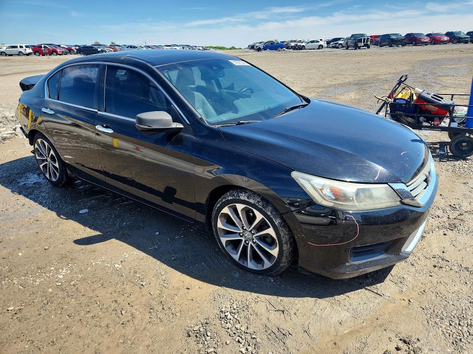 Продажа на аукционе авто 2015 Honda Accord, vin: 1HGCR2F86FA272729, номер лота: 51275046